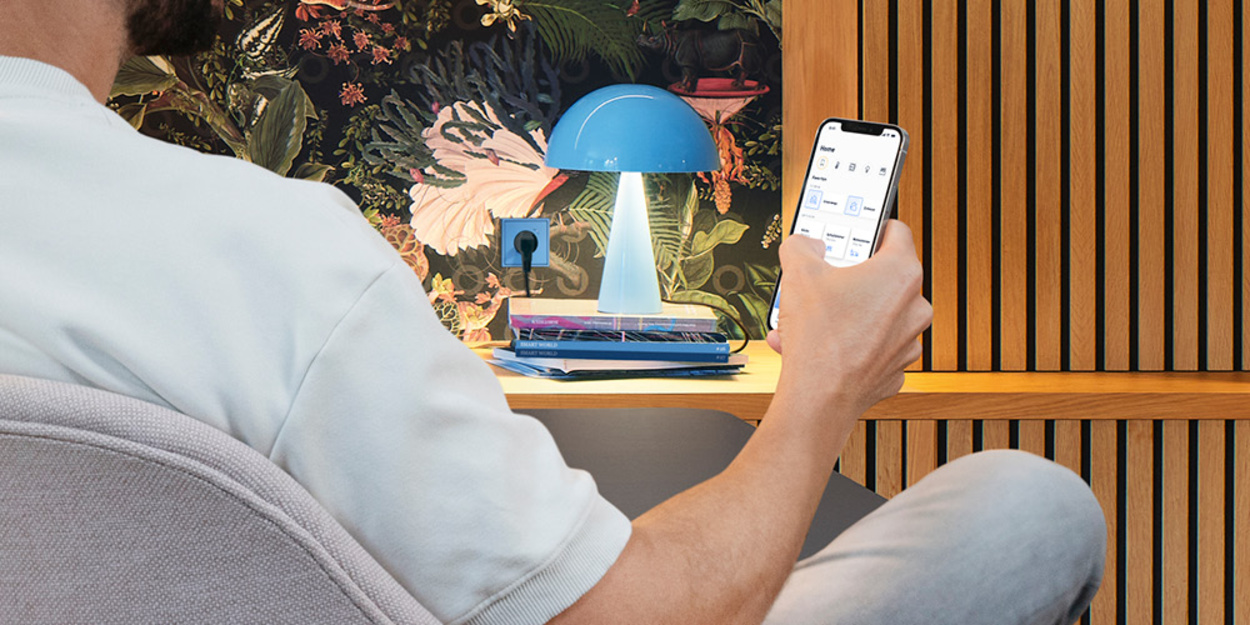 JUNG HOME bei Fiedler Elektro-Sanitär-Heizung-Solar in Lohr/ Main